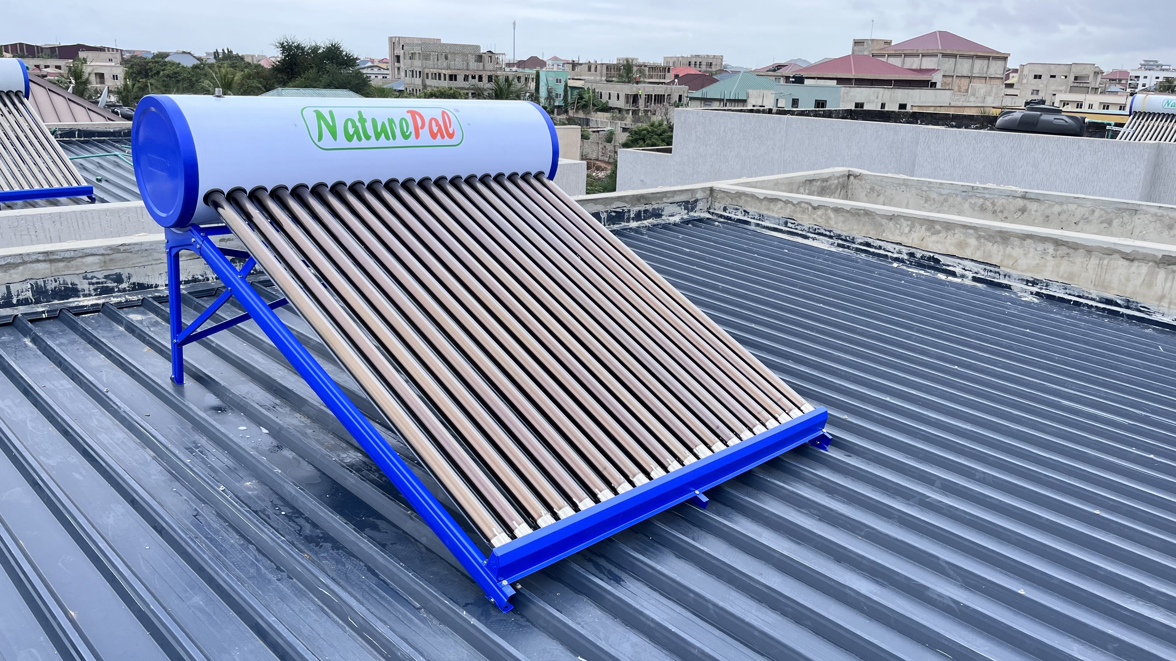 200 Liters Solar Water Heater - Non-Pressurized - Image 3