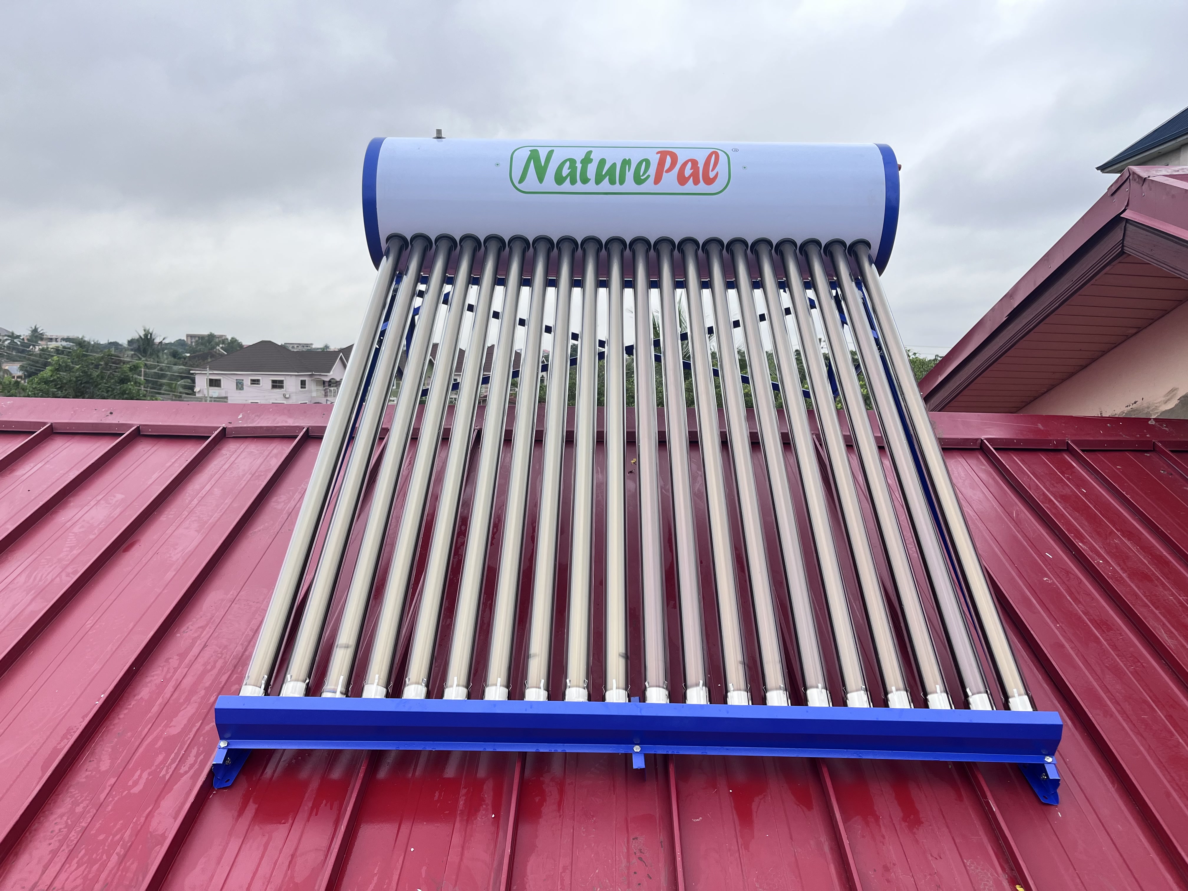 200 Liters Solar Water Heater - Non-Pressurized - Image 2
